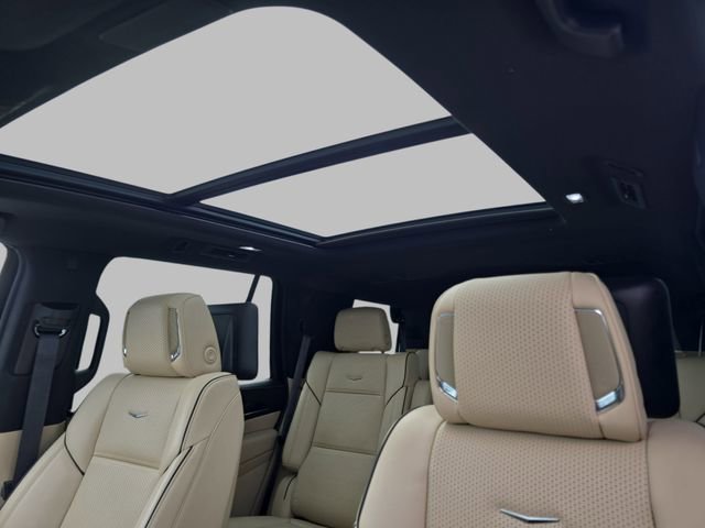 Used 2024 Cadillac Escalade Premium Luxury w/ LPO, Floor Liner Package image 33