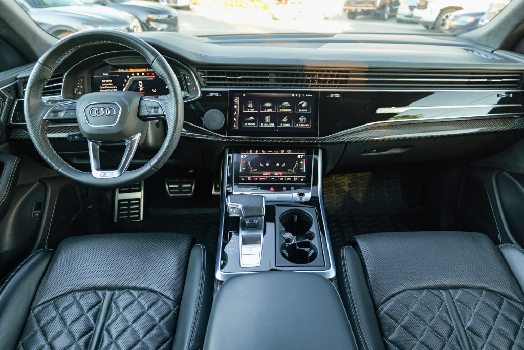 Used 2023 Audi SQ8 Prestige w/ Prestige Package AWD/4WD image 40