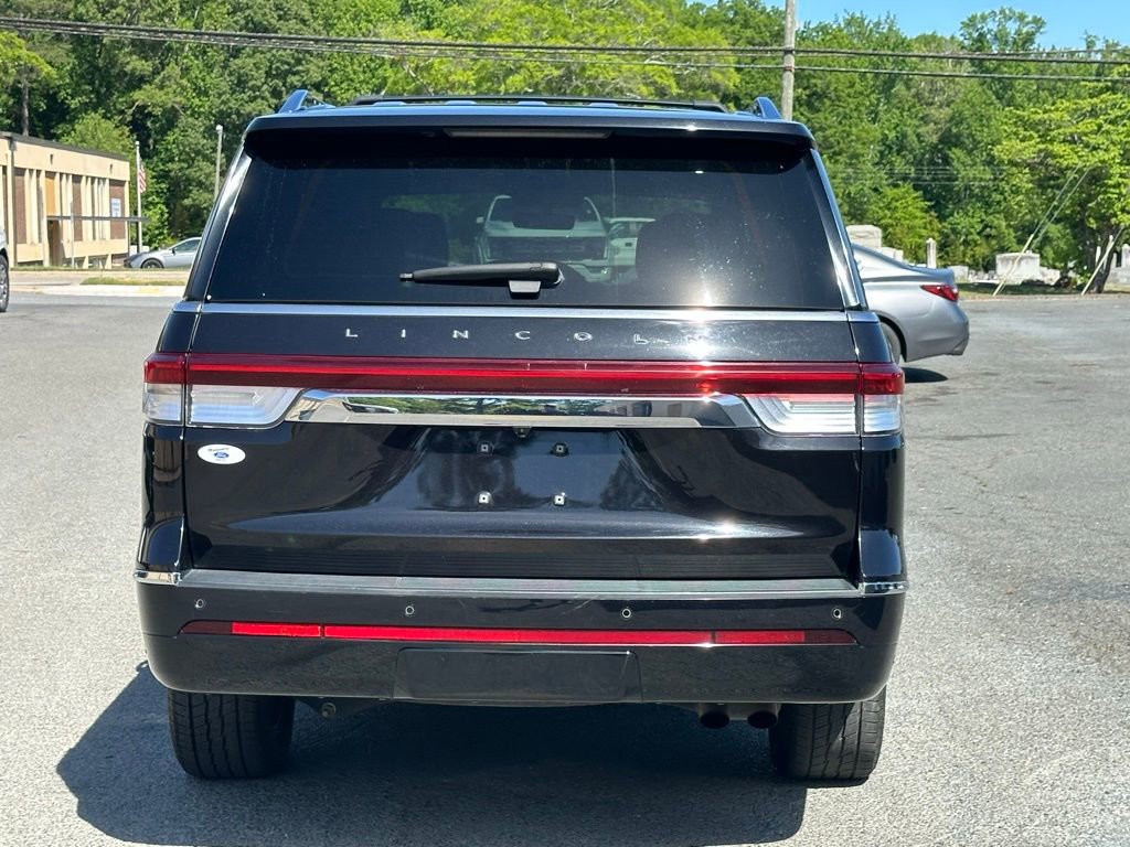 Used 2024 Lincoln Navigator L 4WD image 8