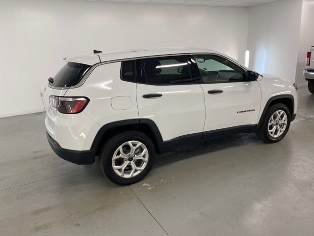 New 2025 Jeep Compass Sport image 6
