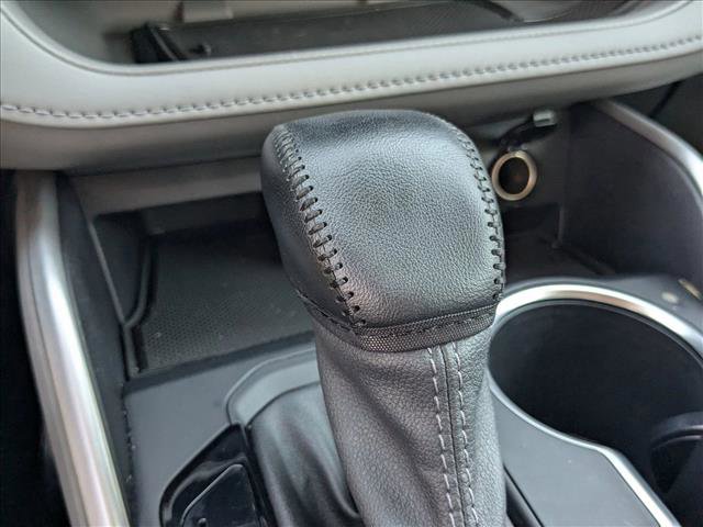 Used 2023 Toyota Highlander XLE image 12