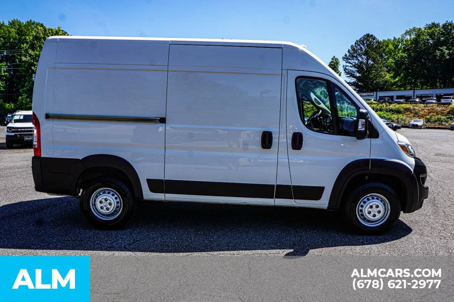 Used 2025 RAM ProMaster 2500 w/ Convenience Group FWD image 8