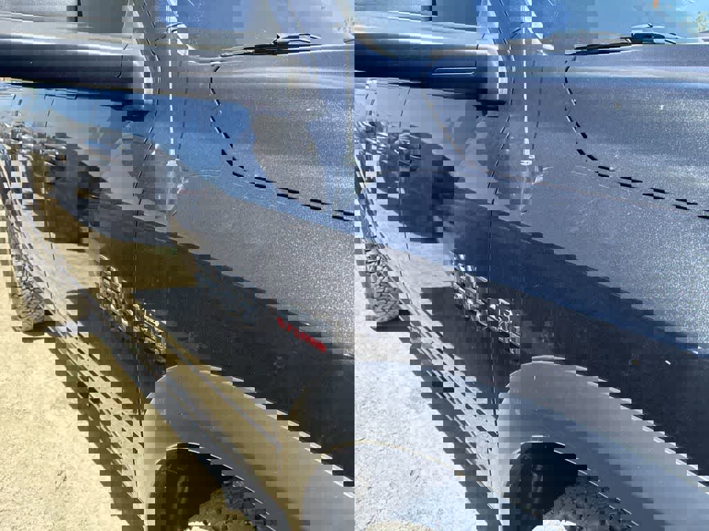 Used 2017 RAM 1500 Rebel w/ Luxury Group AWD/4WD image 4