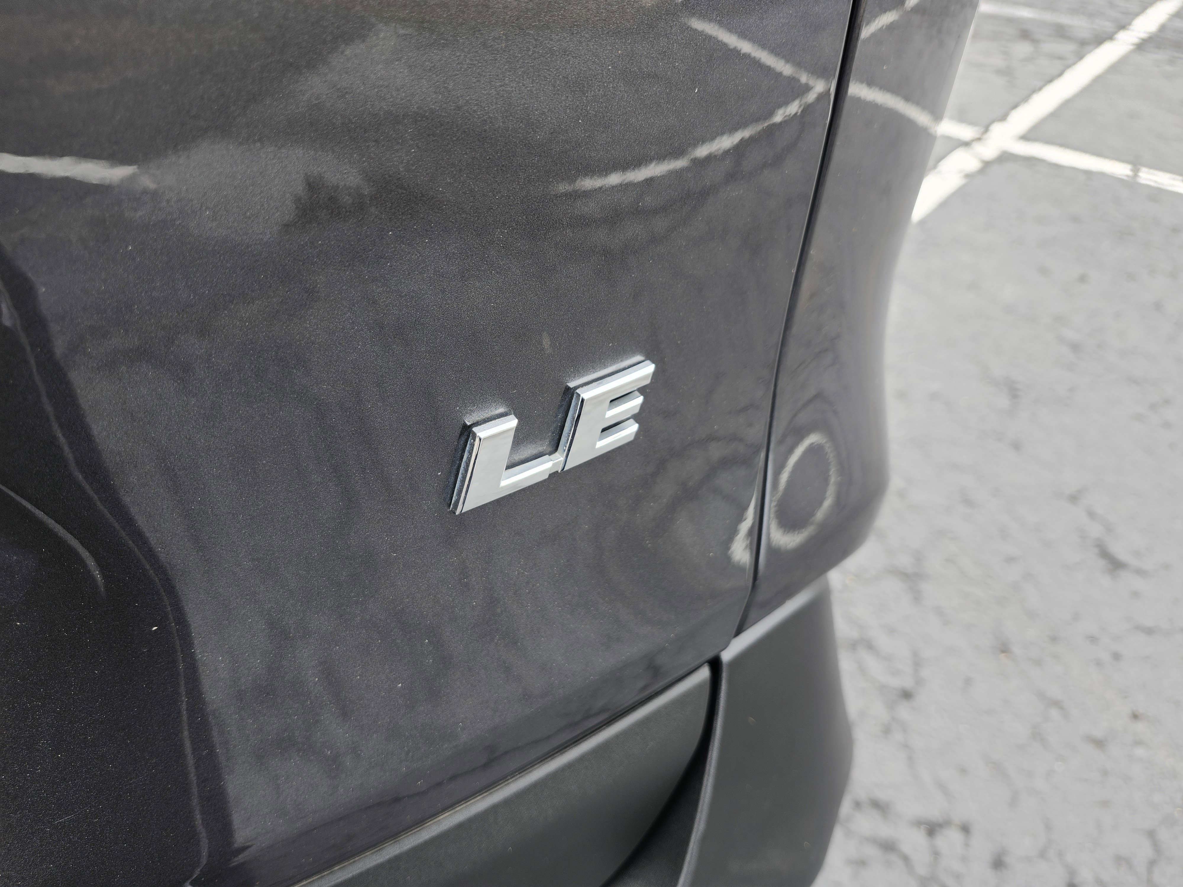 Used 2023 Toyota RAV4 LE FWD image 21