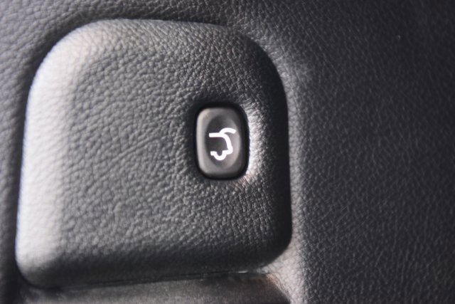 Used 2020 Jeep Grand Cherokee Altitude image 24