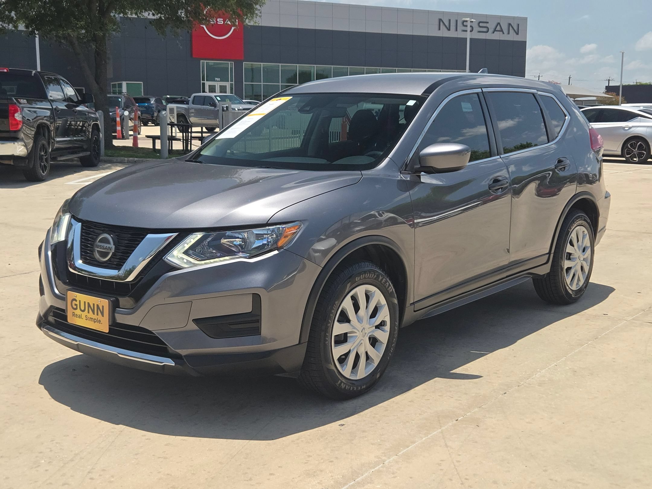 Certified 2020 Nissan Rogue S FWD image 7