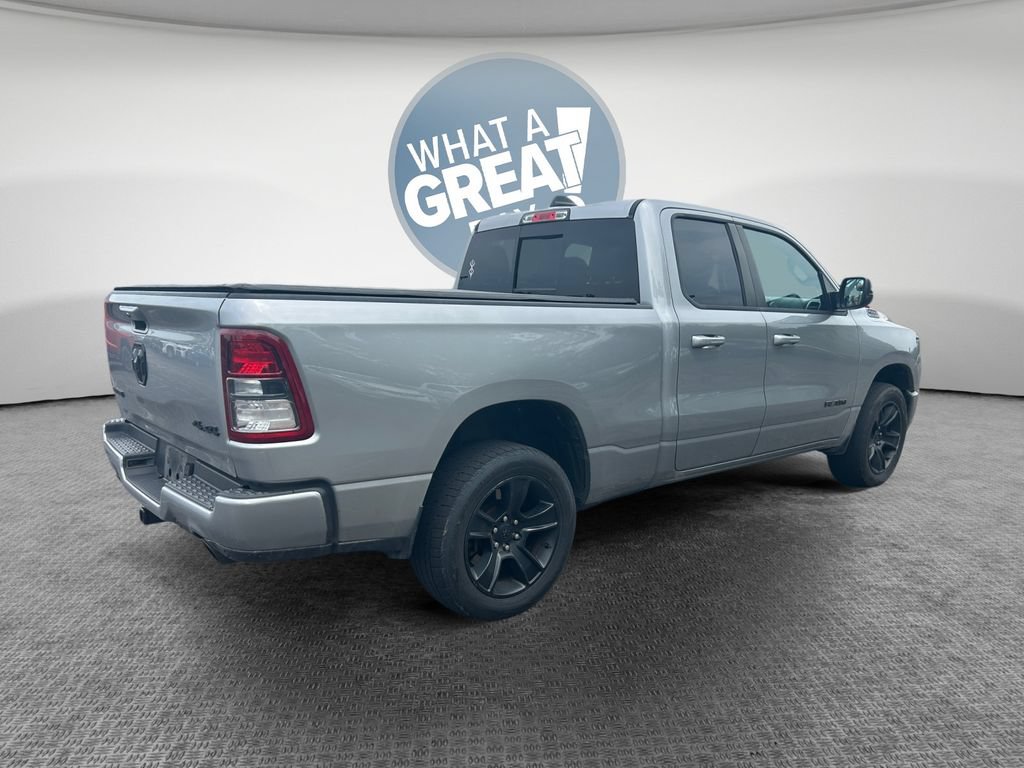 Used 2022 RAM 1500 Big Horn w/ Night Edition AWD/4WD image 3