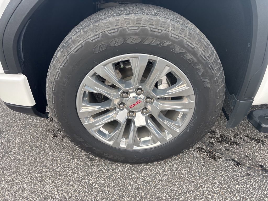 Used 2023 GMC Sierra 1500 Denali w/ Technology Package image 16