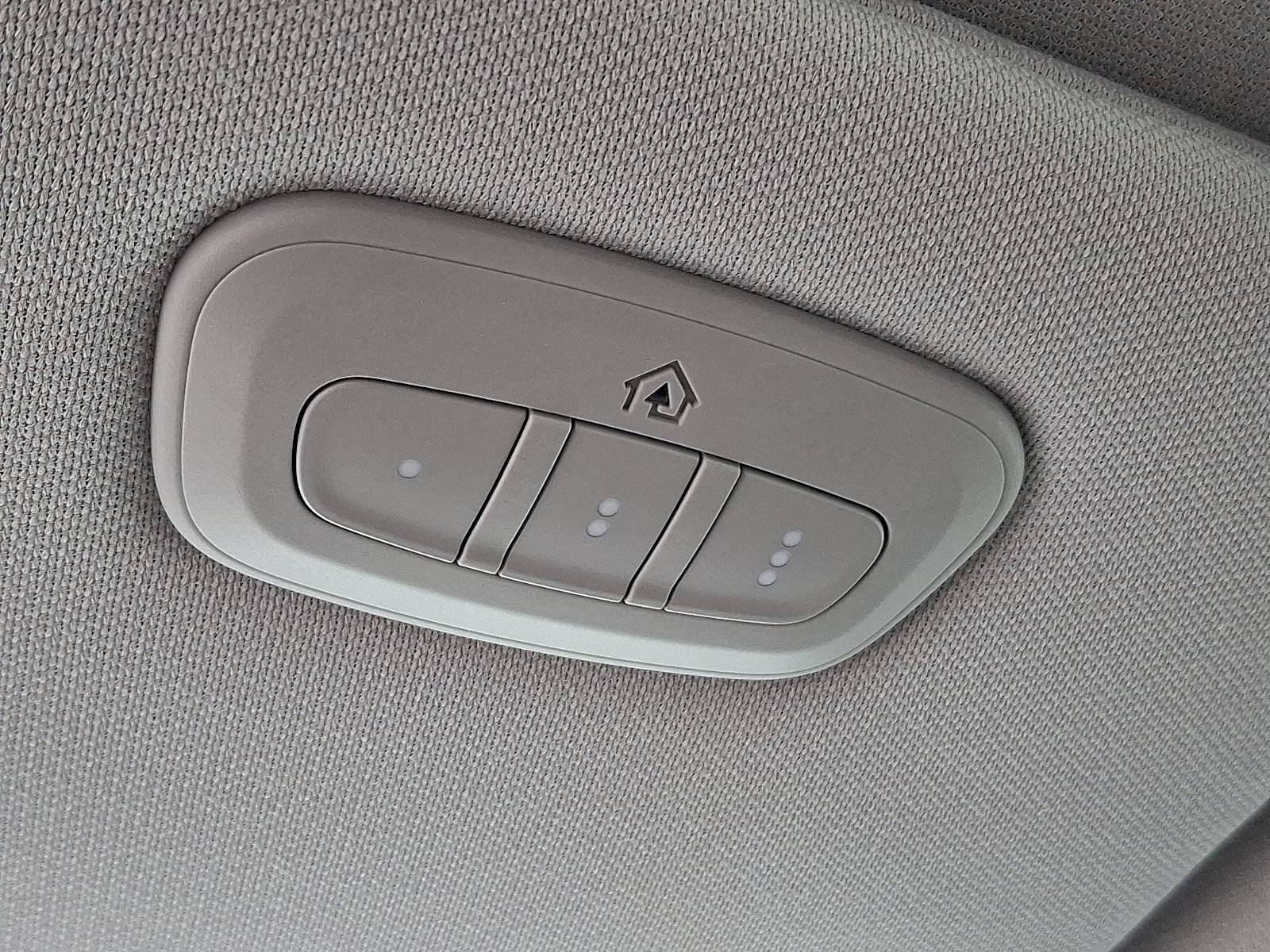 Certified 2021 Jeep Cherokee Latitude Lux w/ Sun & Sound Group image 27