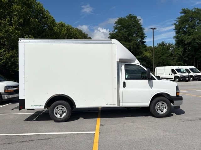 New 2026 Chevrolet Express 3500 w/ Power Convenience Package RWD image 21