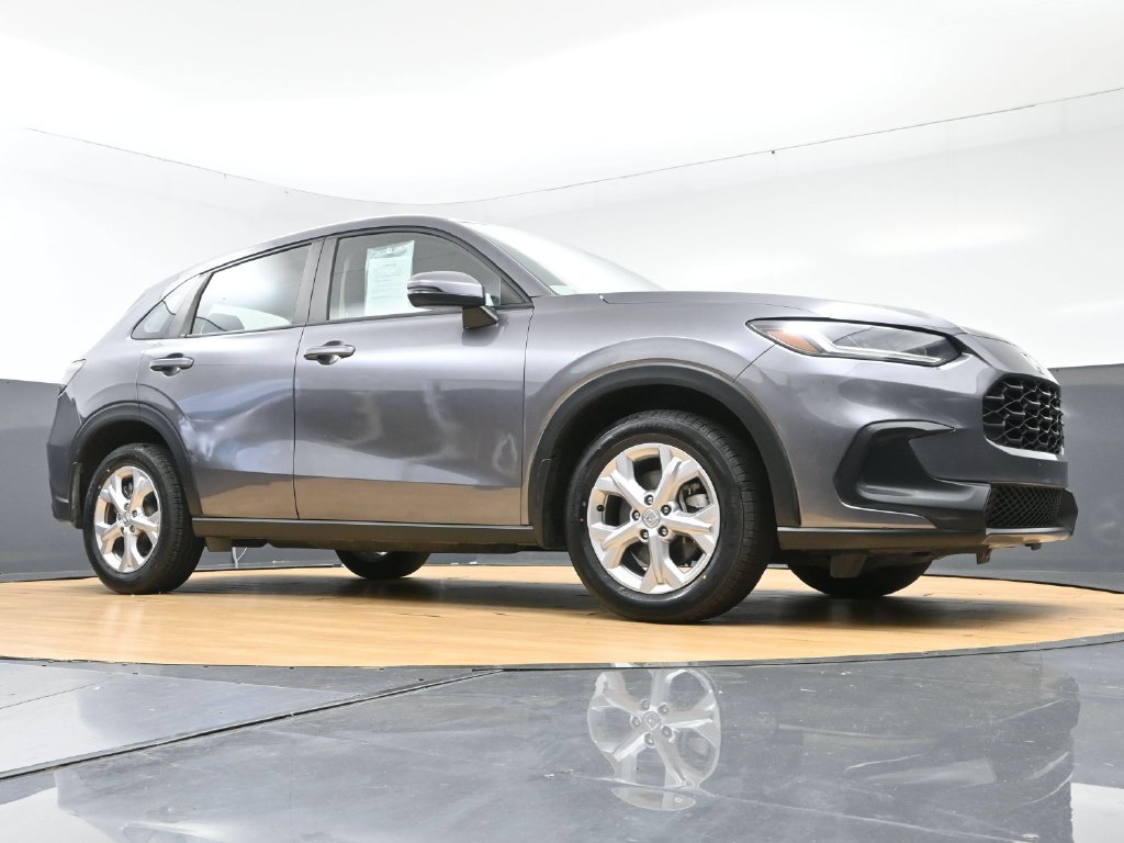 Used 2023 Honda HR-V LX image 47