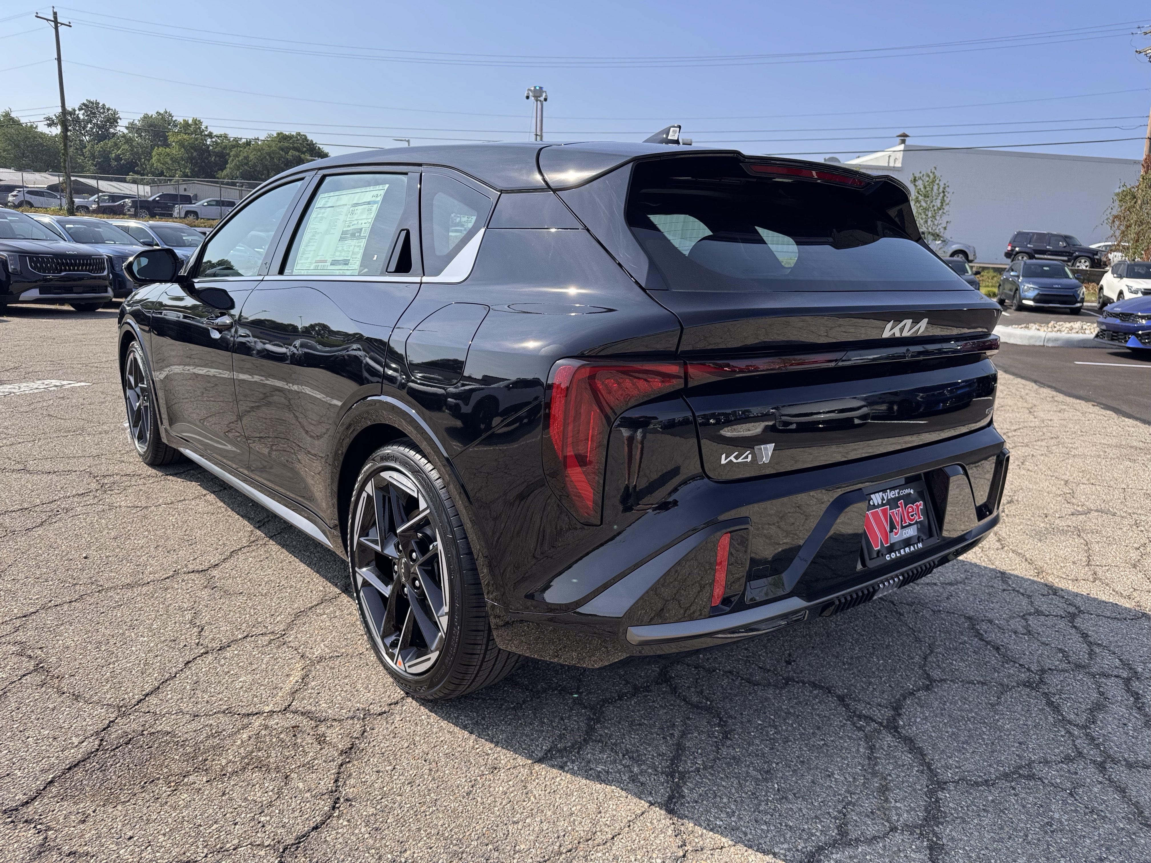 New 2026 Kia K4 GT-Line FWD image 4