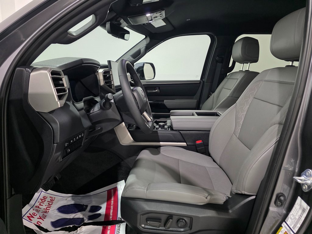 Used 2025 Toyota Tundra Limited image 15