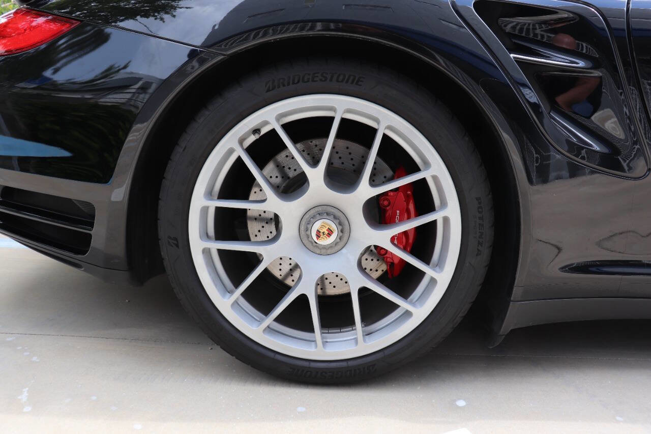 Used 2010 Porsche 911 Turbo image 14