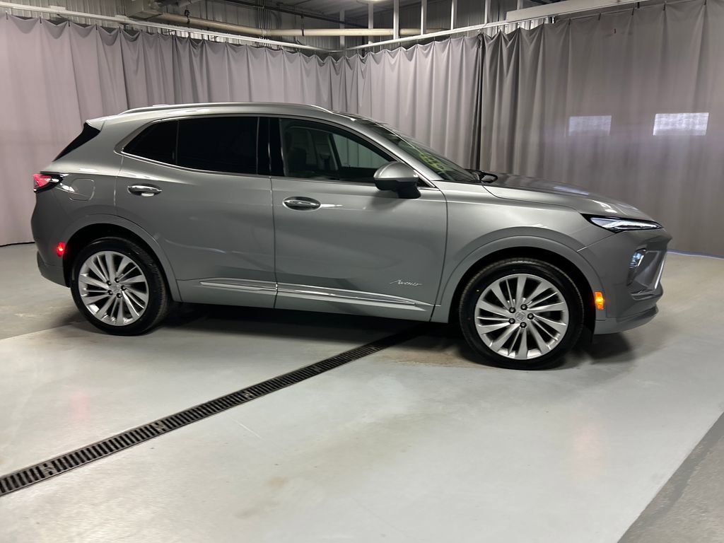 New 2026 Buick Envision Avenir image 8