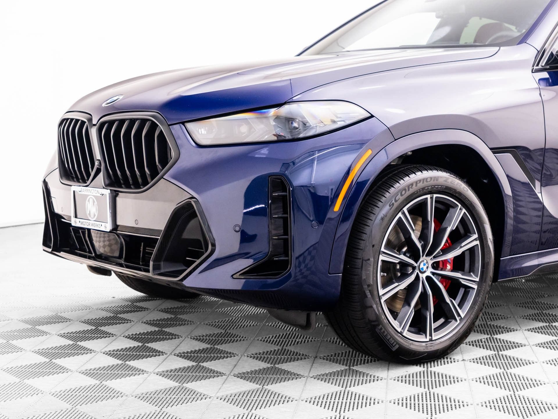 Certified 2026 BMW X6 xDrive40i w/ Executive Package AWD/4WD image 36