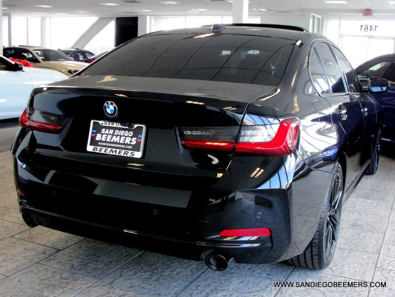 Used 2023 BMW 330i Sedan w/ Premium Package RWD image 54