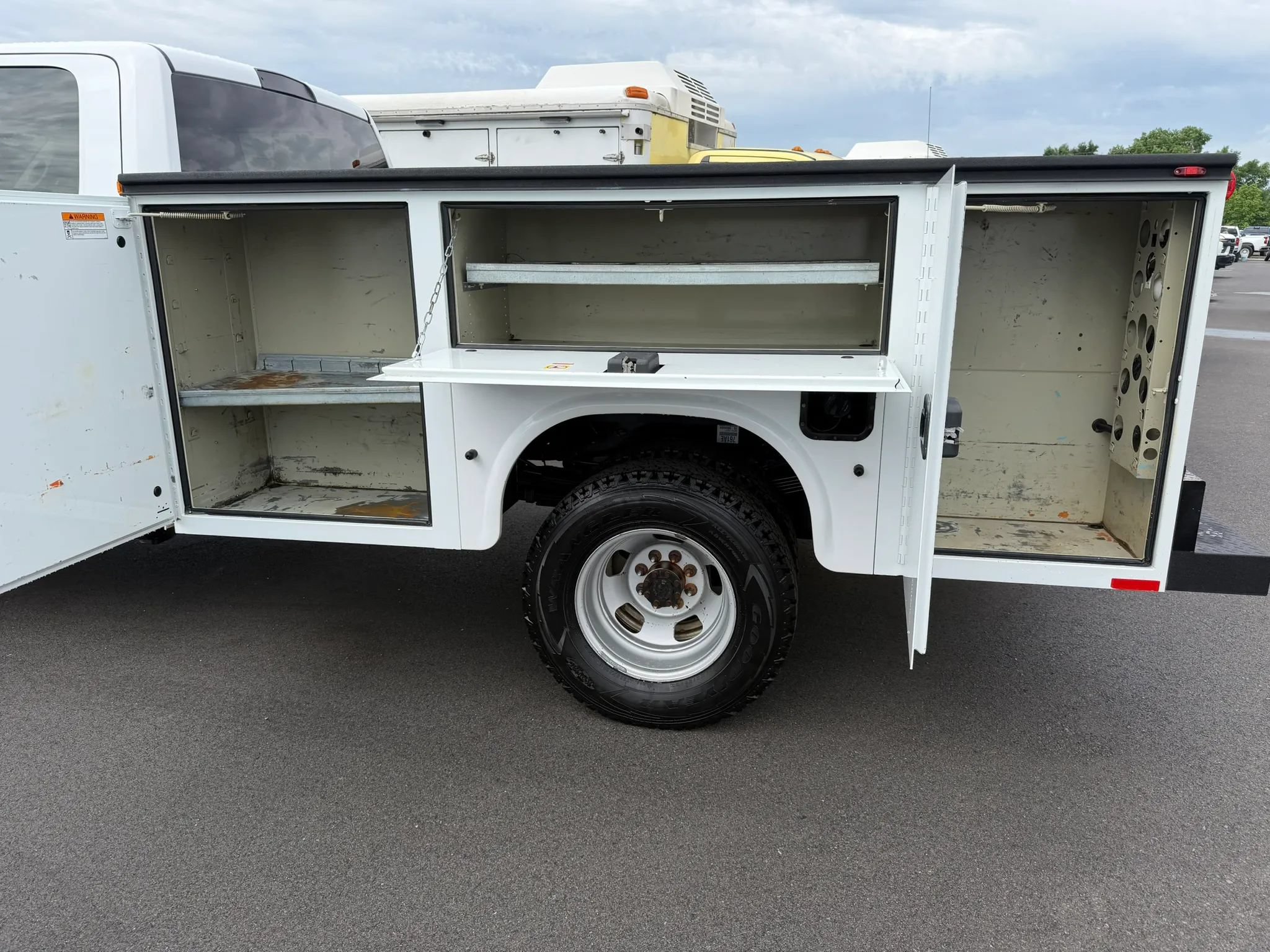 Used 2014 RAM 3500 Tradesman AWD/4WD image 15