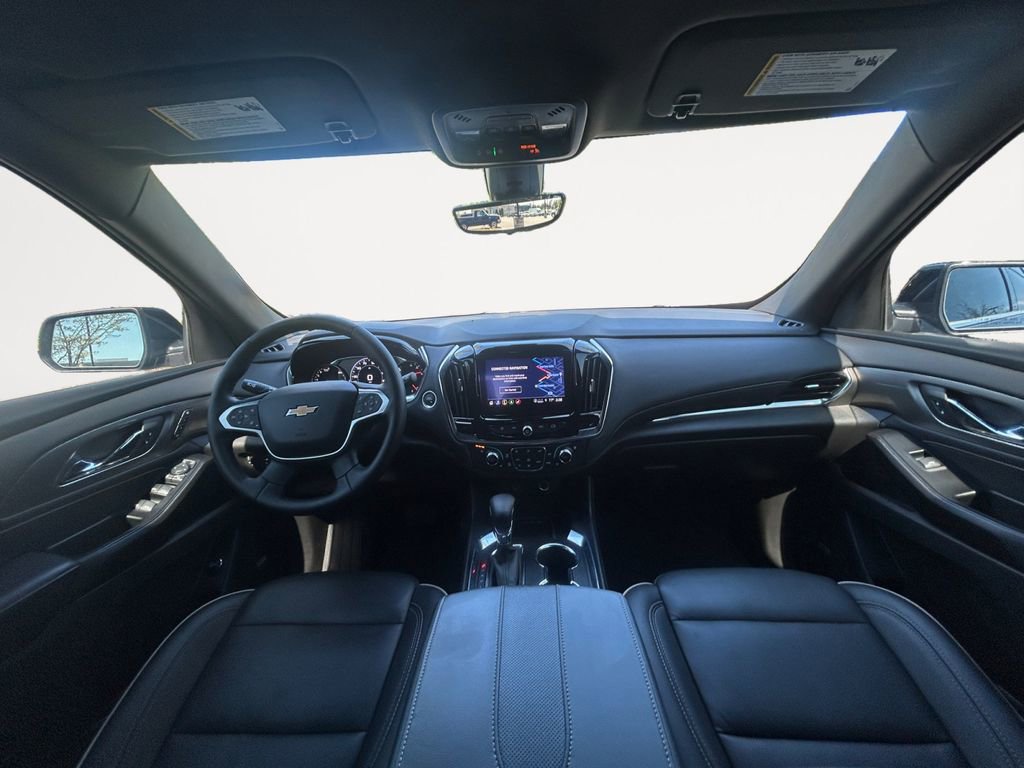 Used 2023 Chevrolet Traverse Premier AWD/4WD image 11