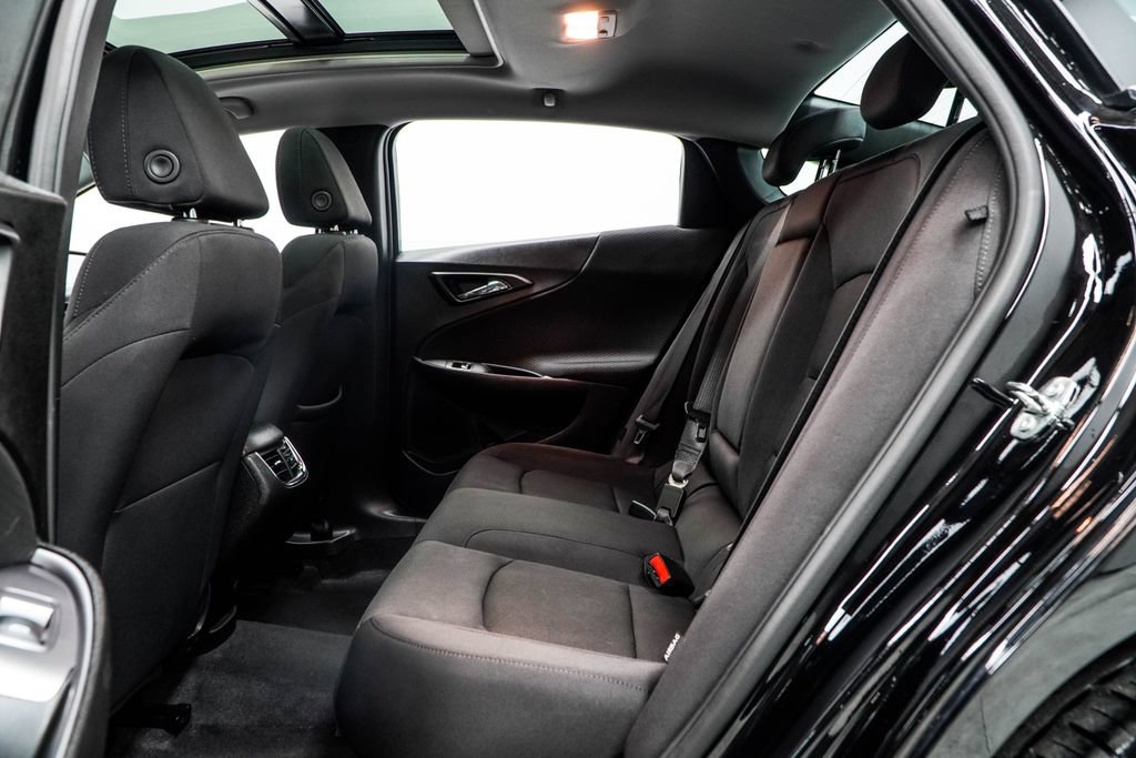 Used 2023 Chevrolet Malibu LT FWD image 16