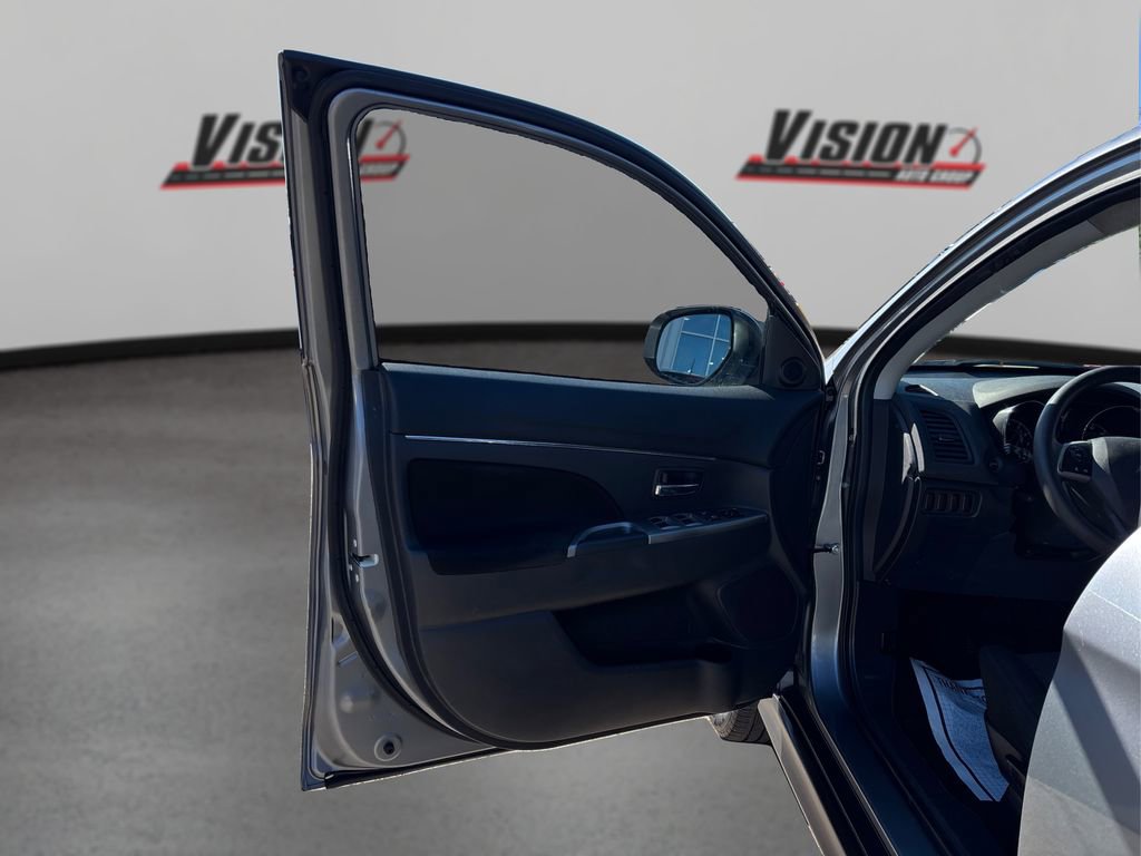 Used 2019 Mitsubishi Outlander Sport ES image 23