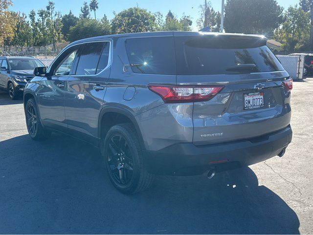 Used 2020 Chevrolet Traverse LS w/ LPO, Black Accent Package image 4