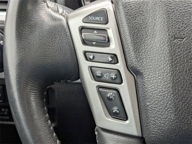 Used 2017 Nissan Titan PRO-4X image 28
