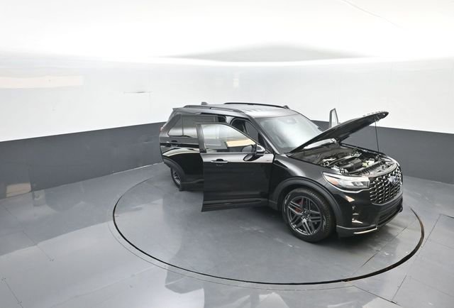 New 2026 Ford Explorer ST image 39