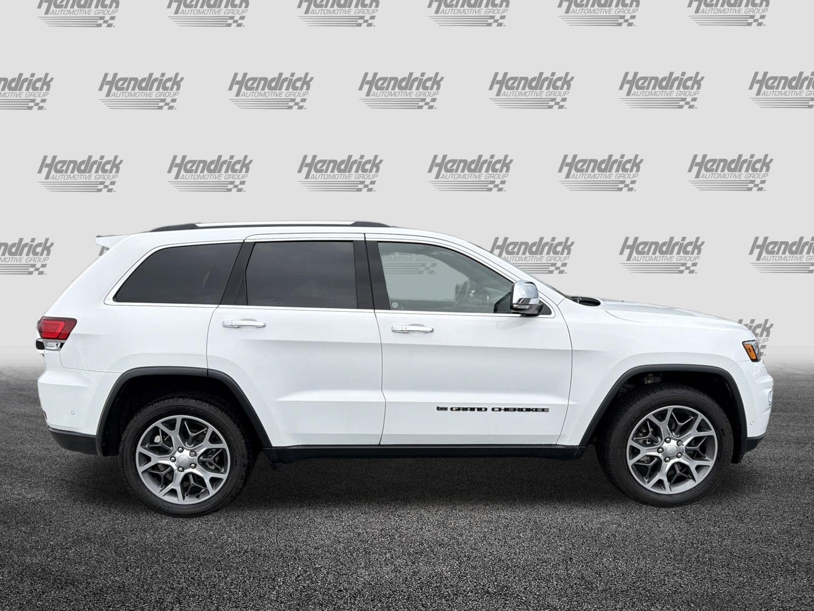 Used 2022 Jeep Grand Cherokee Limited w/ Trailer Tow Group IV AWD/4WD image 11