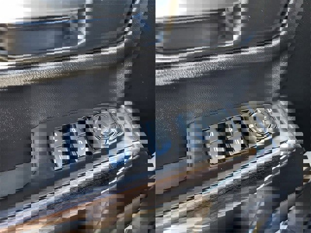 Used 2020 Chevrolet Silverado 1500 RST w/ All-Star Edition image 13