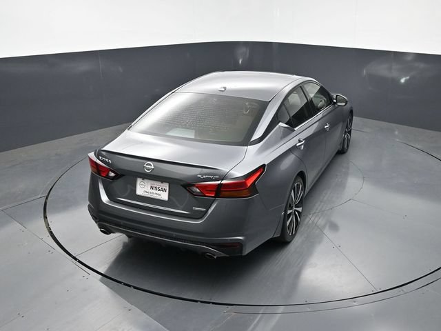 Used 2020 Nissan Altima 2.0 Platinum FWD image 22