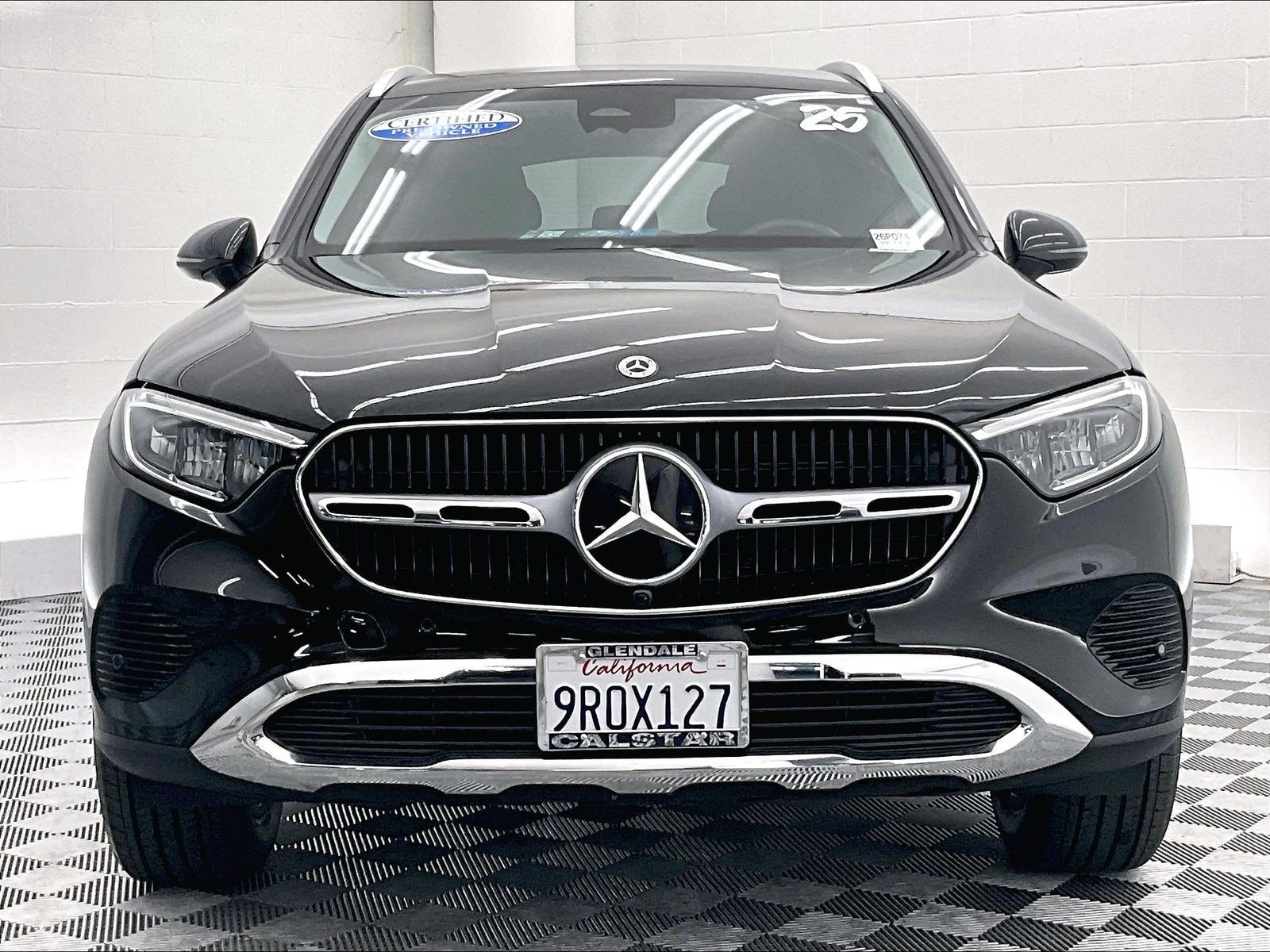 Certified 2025 Mercedes-Benz GLC 350e 4MATIC image 2