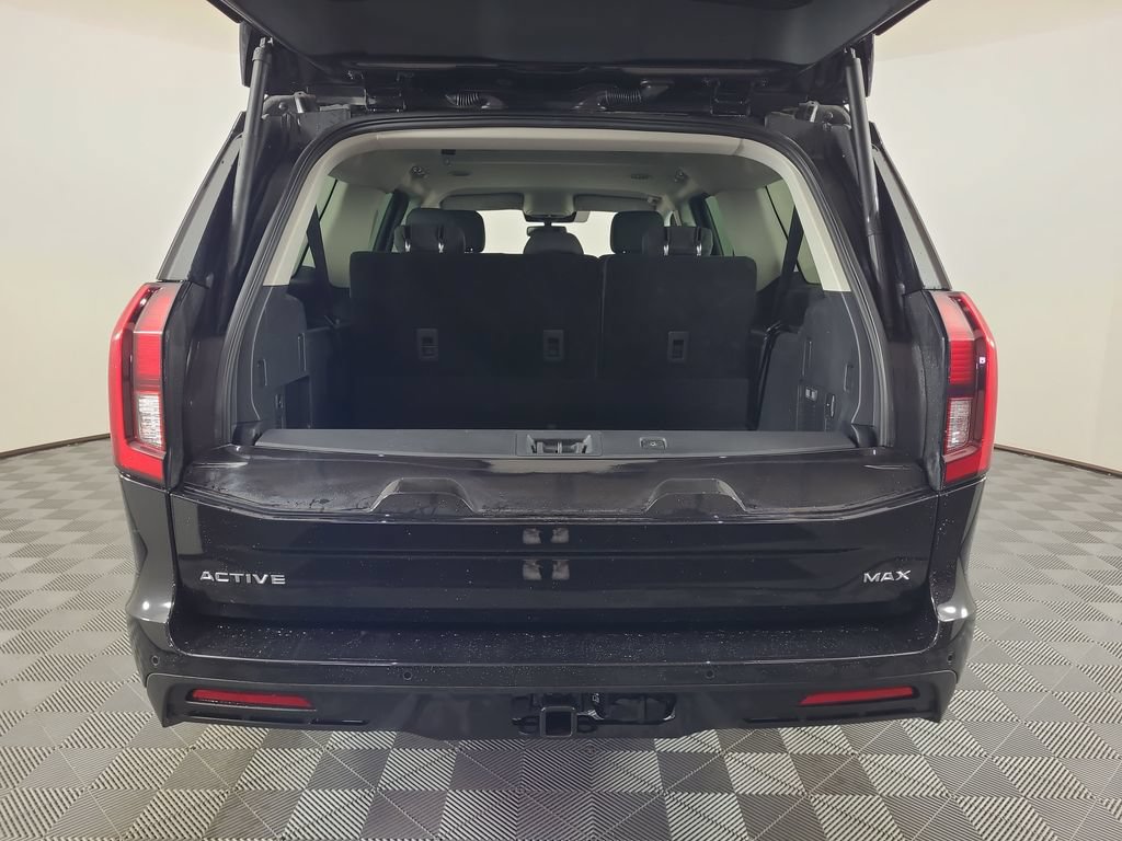 Used 2025 Ford Expedition Max Active AWD/4WD image 25