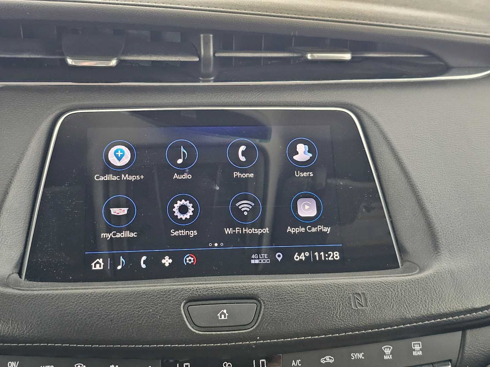 Used 2019 Cadillac XT4 Luxury image 24