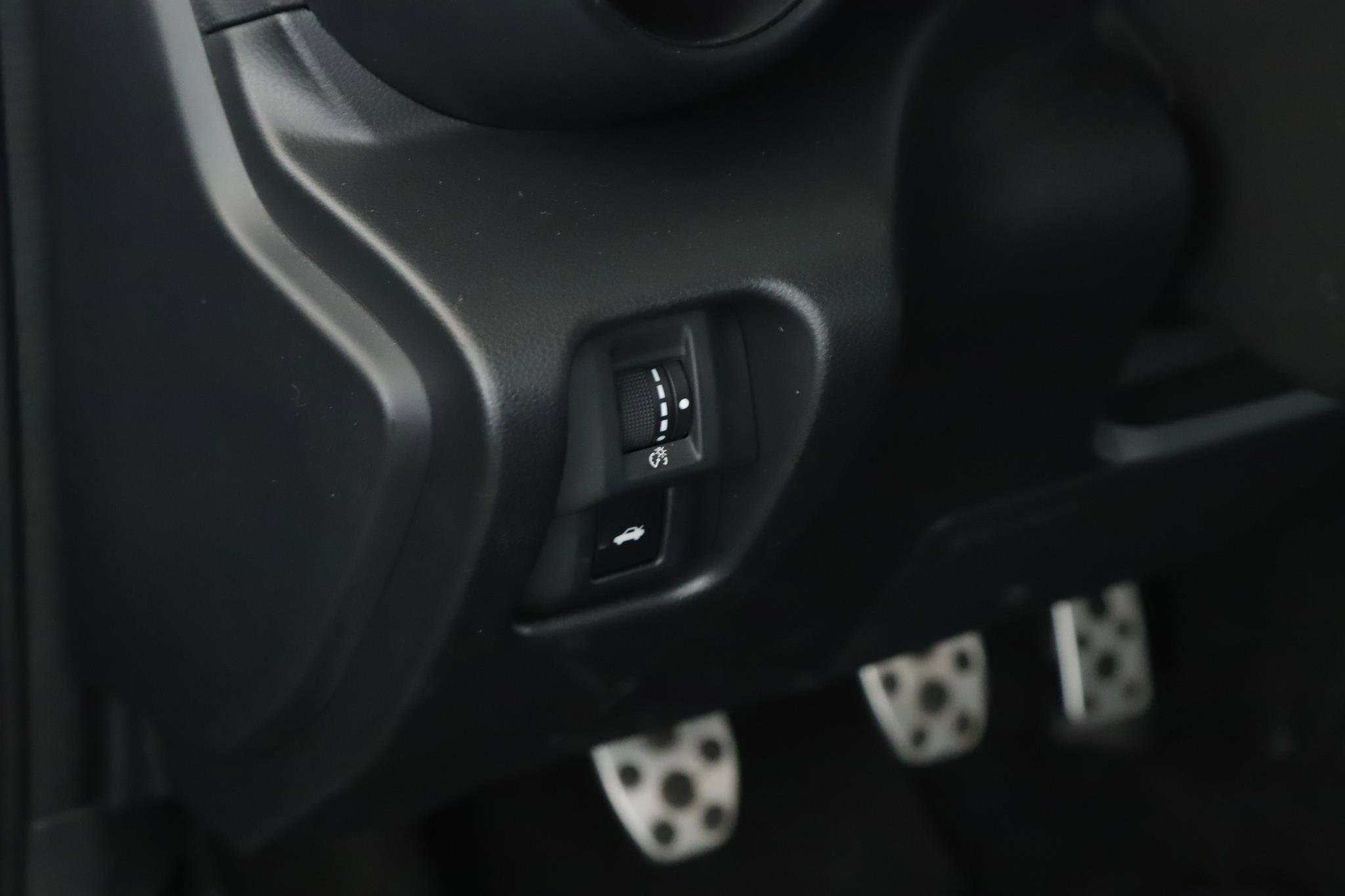 Used 2023 Toyota GR86 Premium image 6