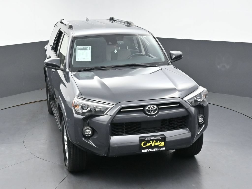 Used 2024 Toyota 4Runner SR5 AWD/4WD image 41
