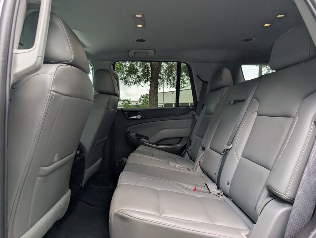 Used 2019 Chevrolet Tahoe LT w/ Luxury Package AWD/4WD image 13
