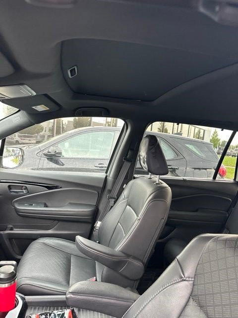 Used 2021 Honda Passport Elite image 14