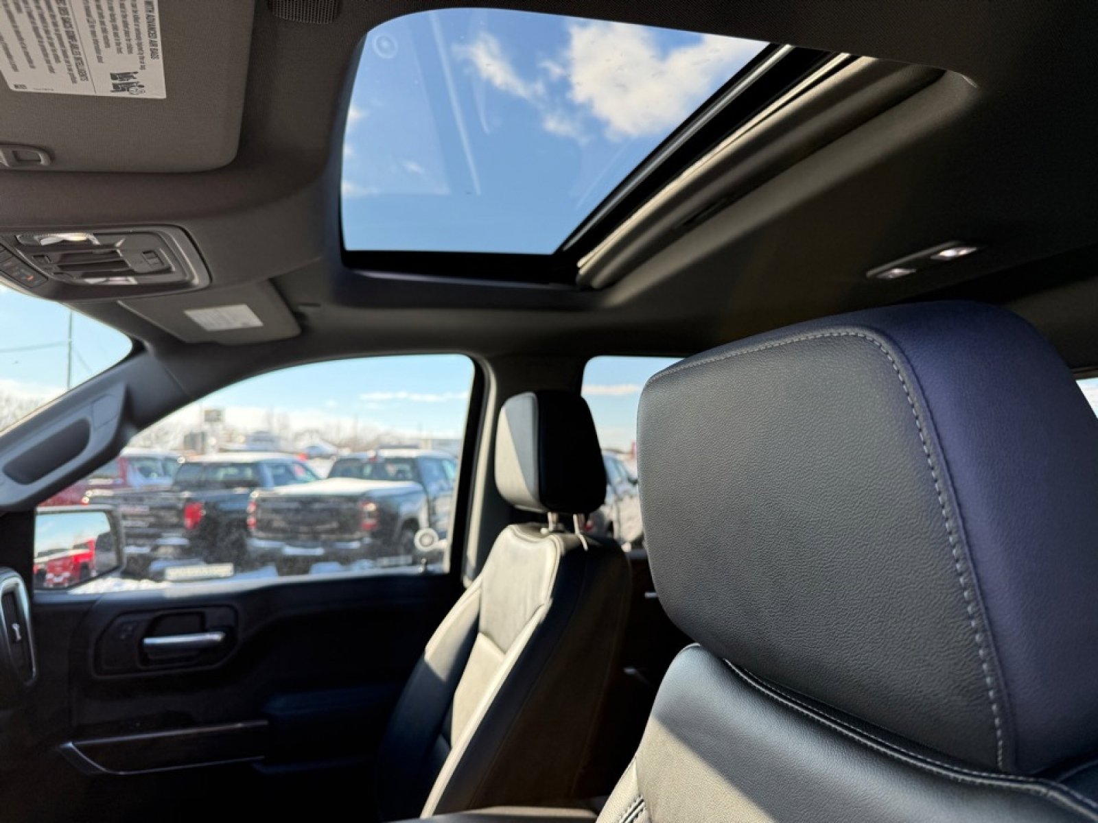 Used 2020 Chevrolet Silverado 1500 LT Trail Boss image 41