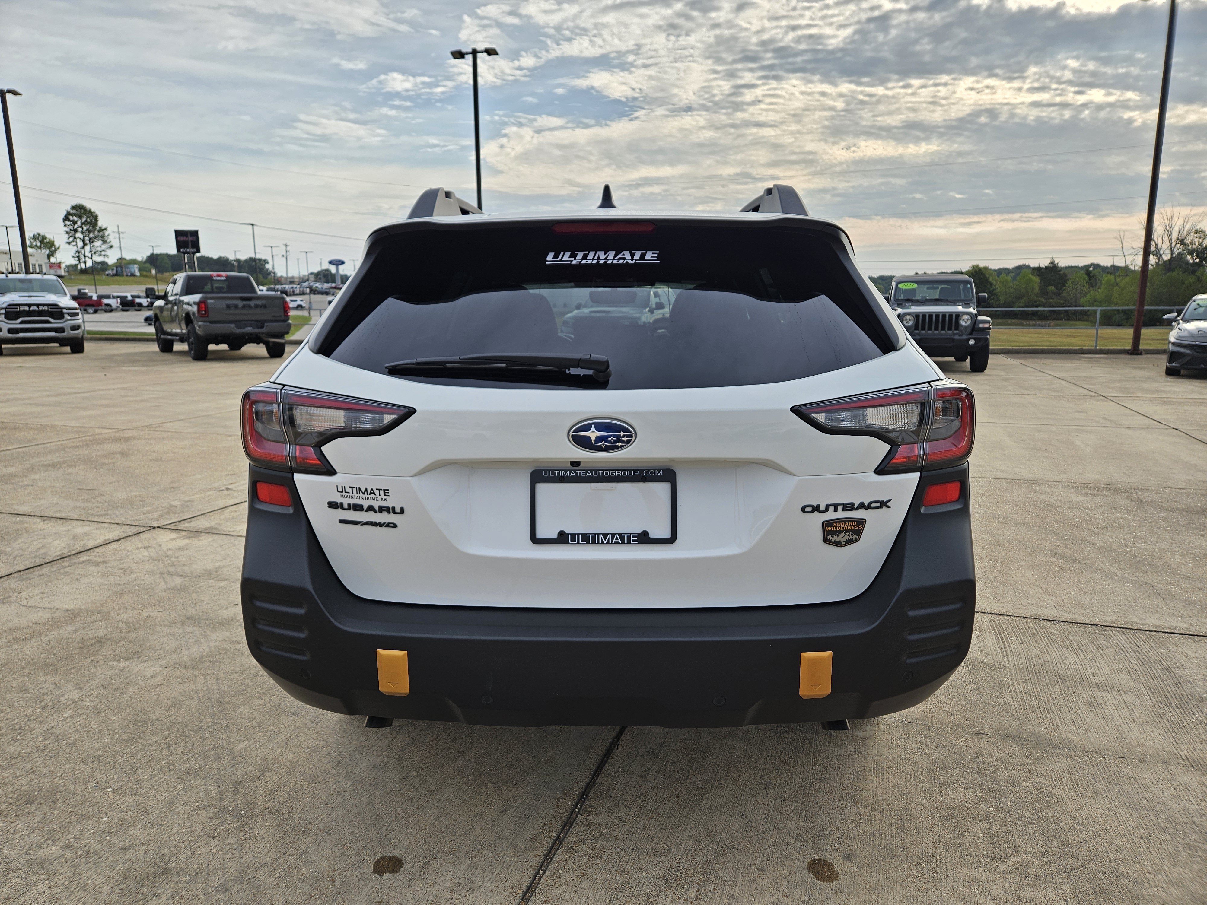 Used 2025 Subaru Outback Wilderness AWD/4WD image 5