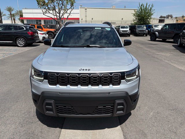 New 2026 Jeep Cherokee Laredo AWD/4WD image 2