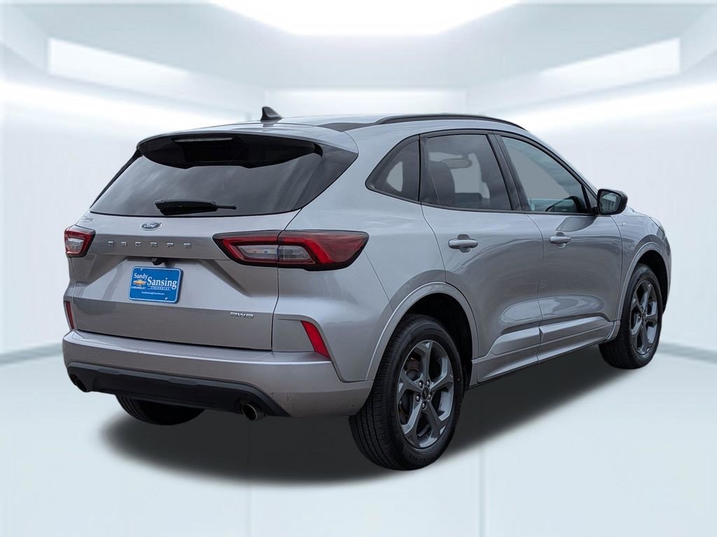 Used 2024 Ford Escape ST-Line image 6