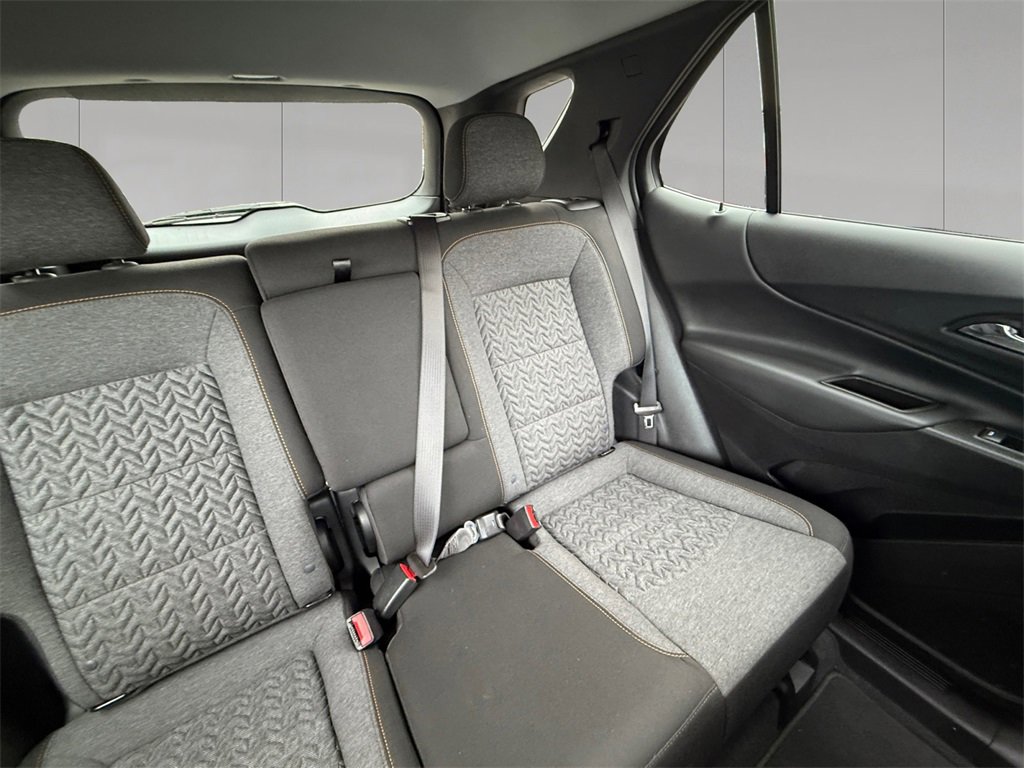 Used 2024 Chevrolet Equinox LT image 18