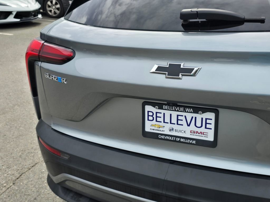 Used 2024 Chevrolet Blazer EV LT image 13