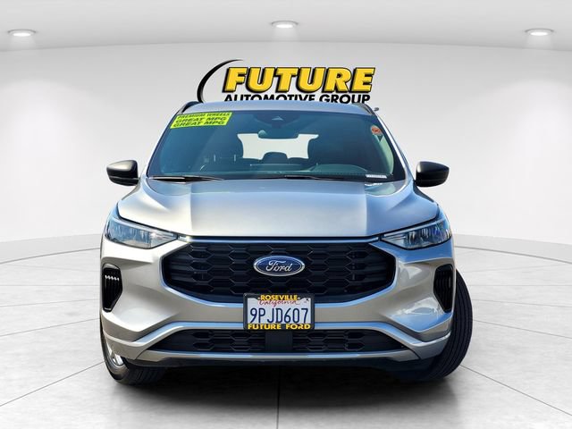 Certified 2024 Ford Escape ST-Line w/ Tech Pack #1 AWD/4WD image 2