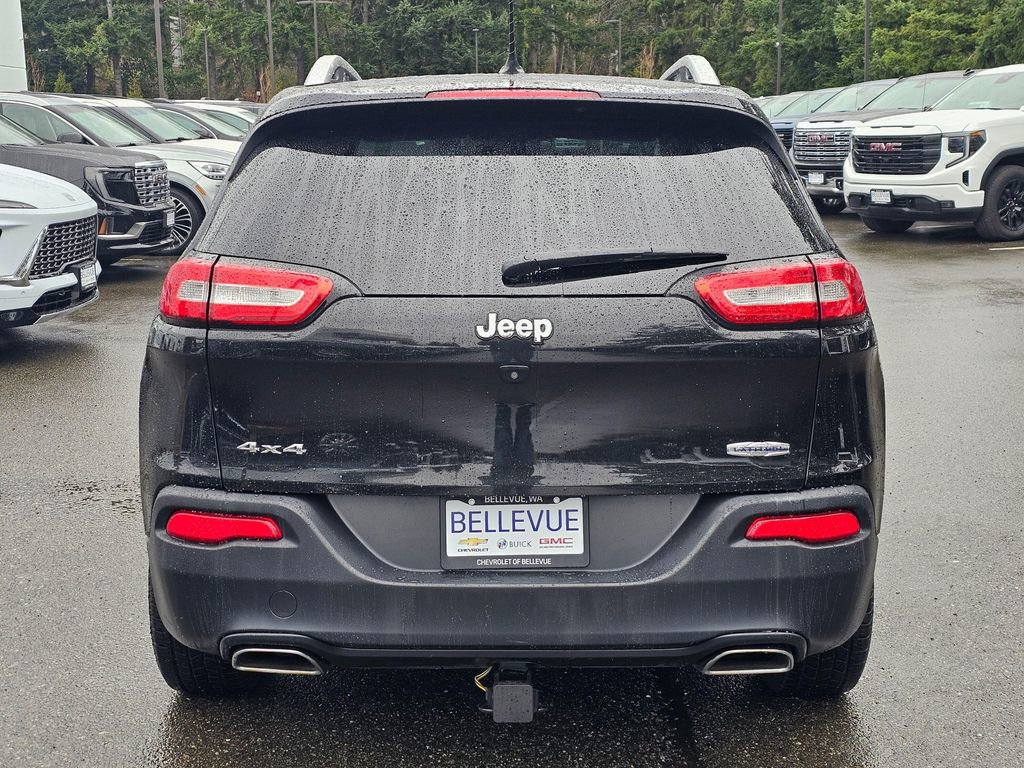 Used 2015 Jeep Cherokee Latitude w/ Cold Weather Group image 4