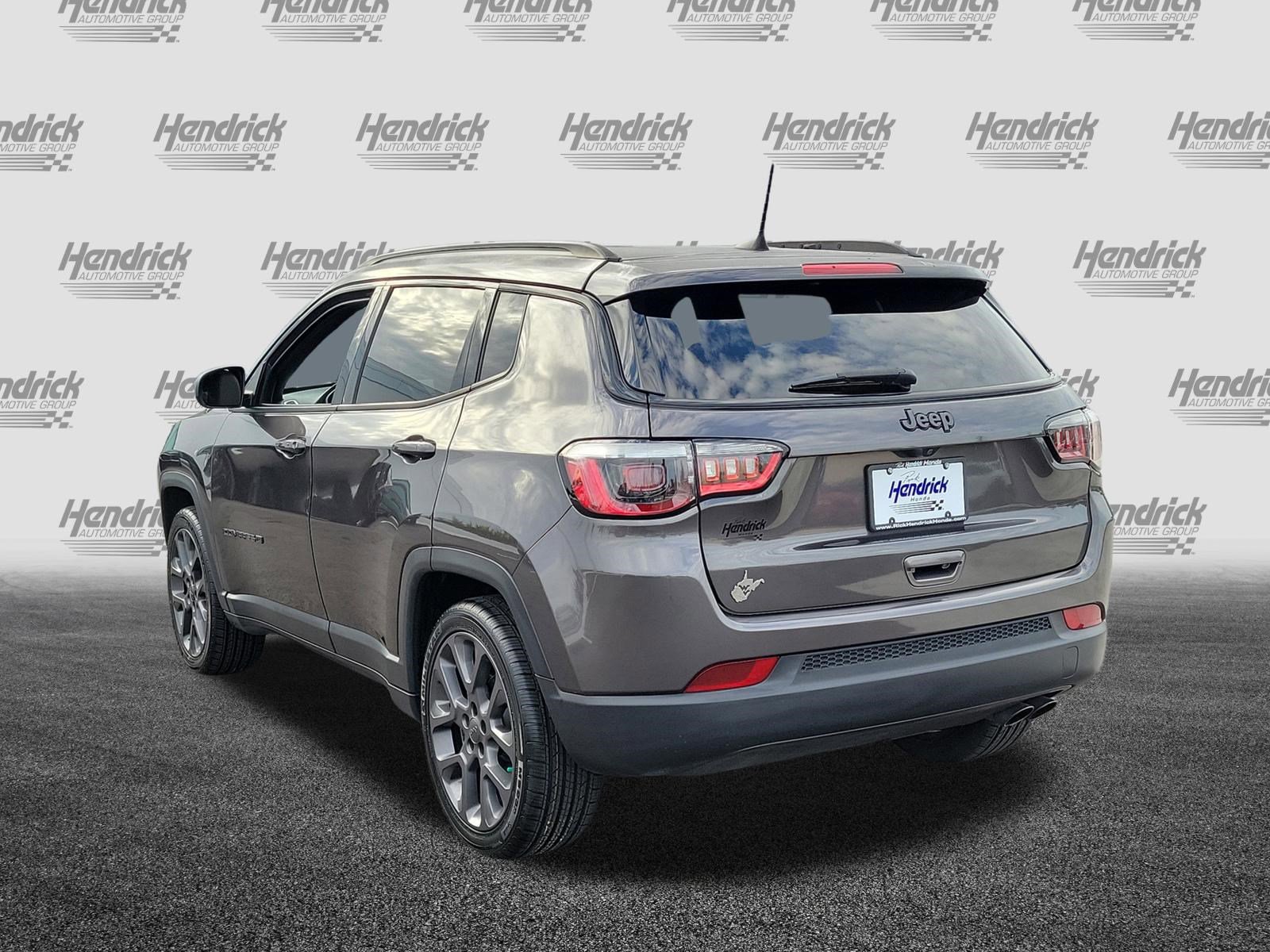 Used 2021 Jeep Compass Latitude FWD image 5