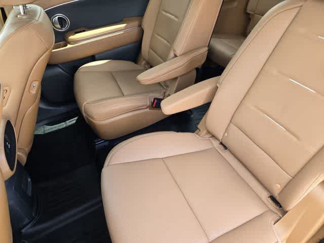 Used 2026 Hyundai Palisade Calligraphy FWD image 12