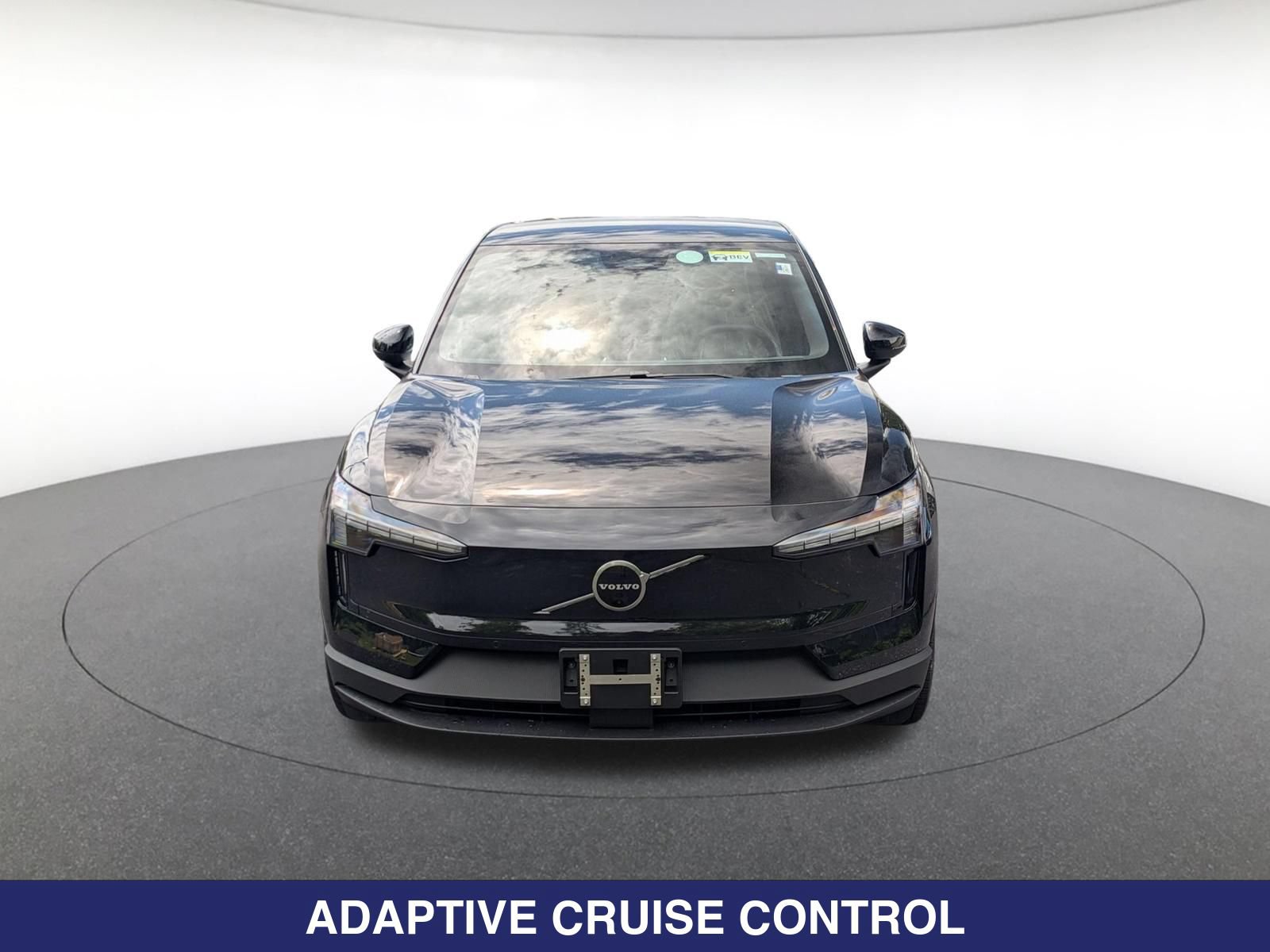 New 2026 Volvo EX30 Ultra w/ Protection Package AWD/4WD image 2