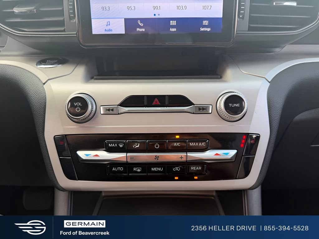 Used 2023 Ford Explorer XLT RWD image 15